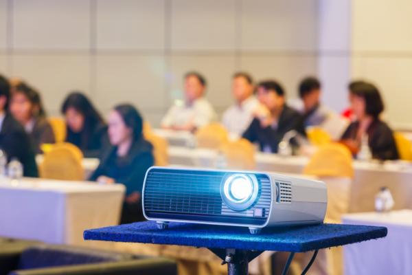 Best projector for classroom presentations – Buyers Guide